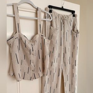 Pink revolver dotted stripped linen set.